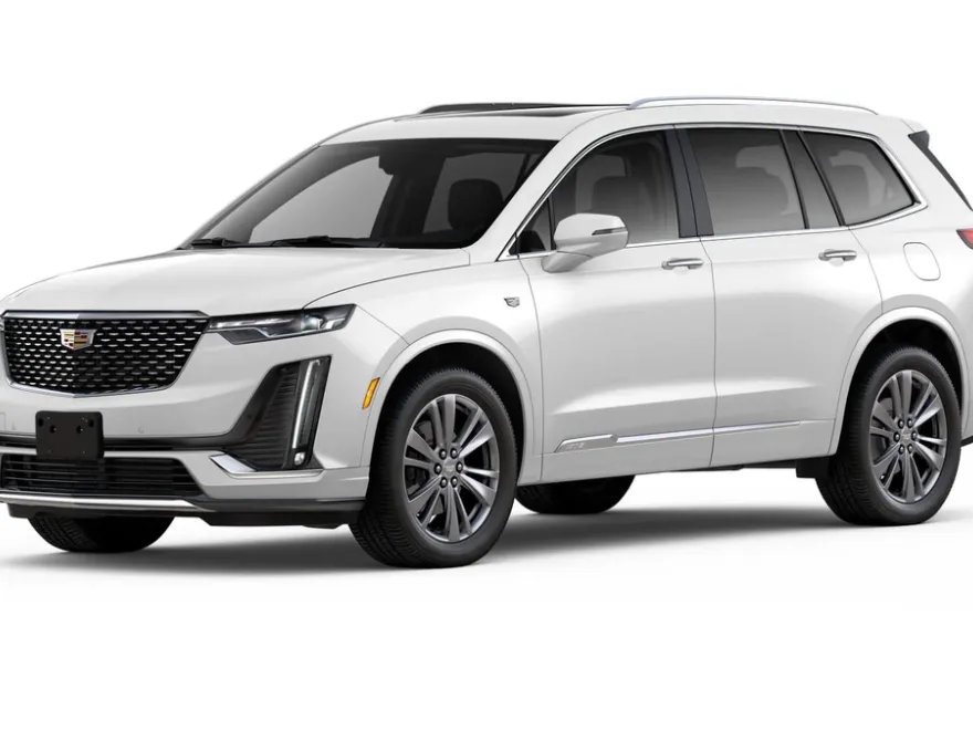 2025 Cadillac XT6 Premium Luxury photo 3