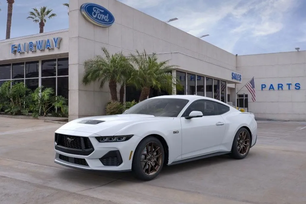 2025 Ford Mustang GT Premium photo 1