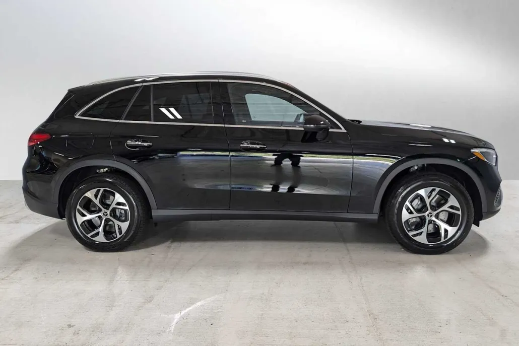 2026 Mercedes Benz GLC 350e 4MATIC photo 1