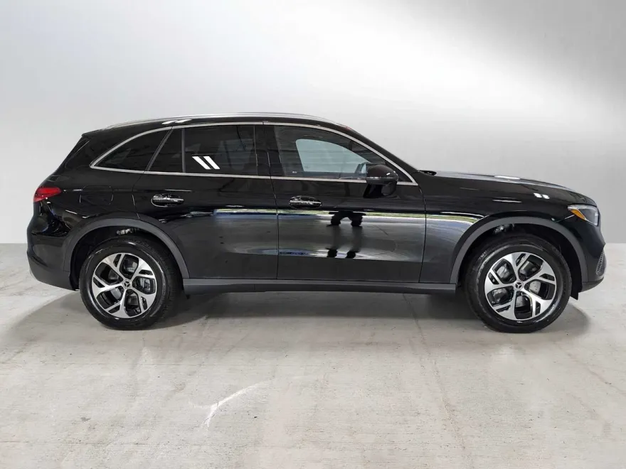 2026 Mercedes Benz GLC 350e 4MATIC photo 1