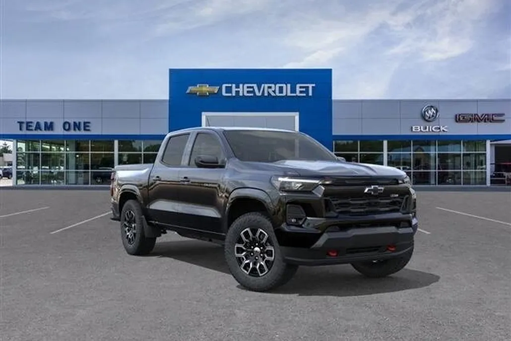 2026 Chevrolet Colorado Z71 photo 1