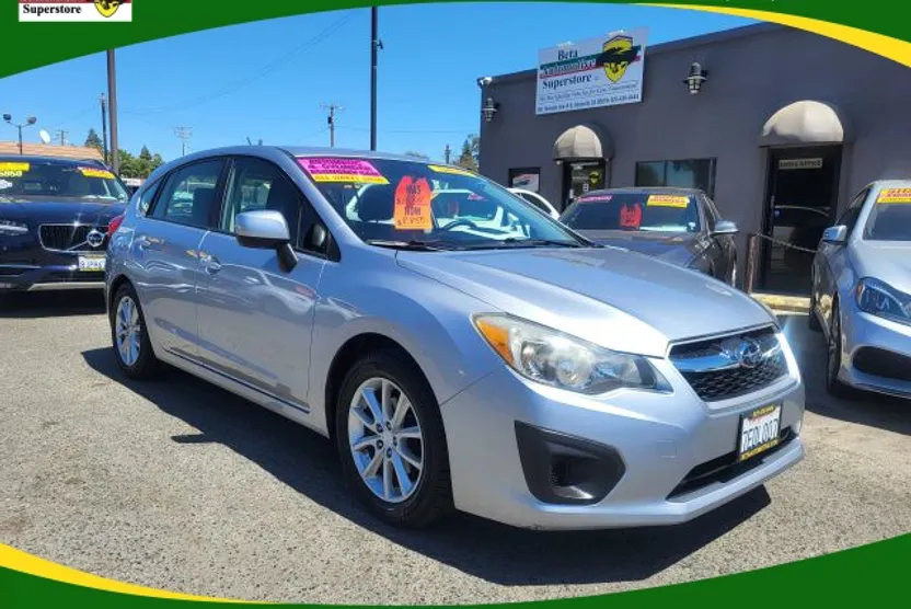 2014 Subaru Impreza 2.0i Premium photo 1