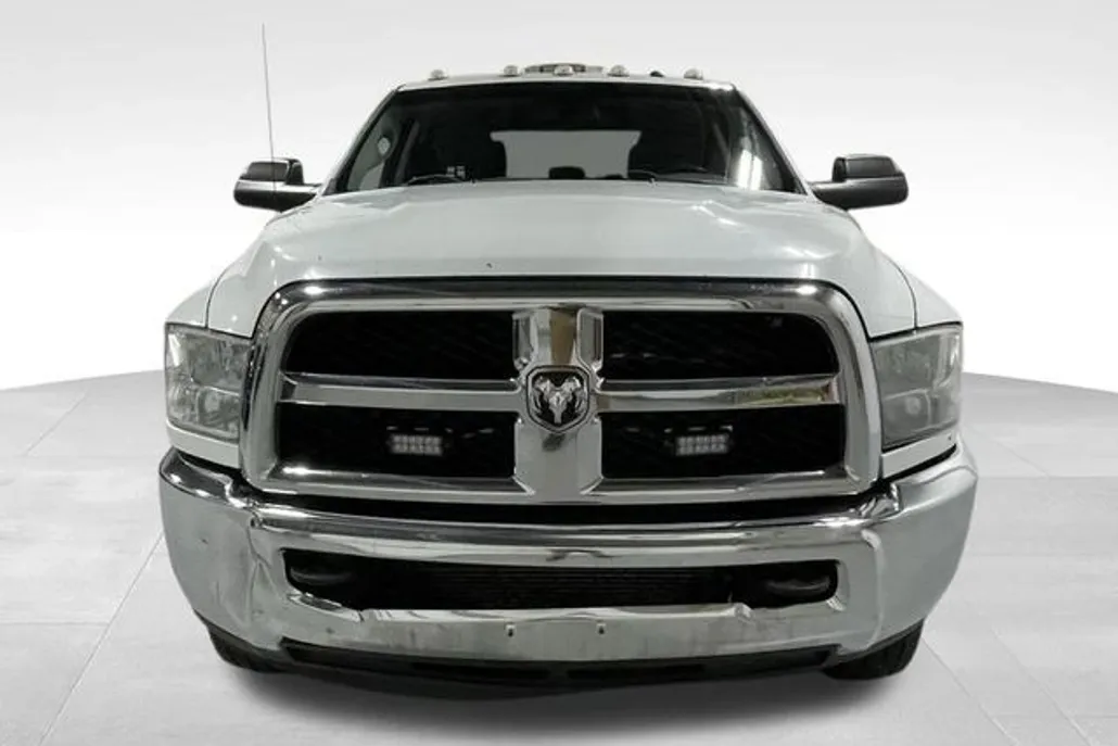 2016 Ram 3500 Tradesman photo 1