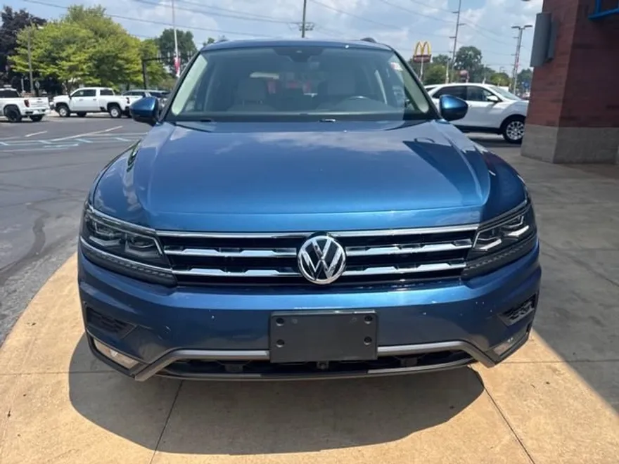 2019 Volkswagen Tiguan SEL Premium photo 1
