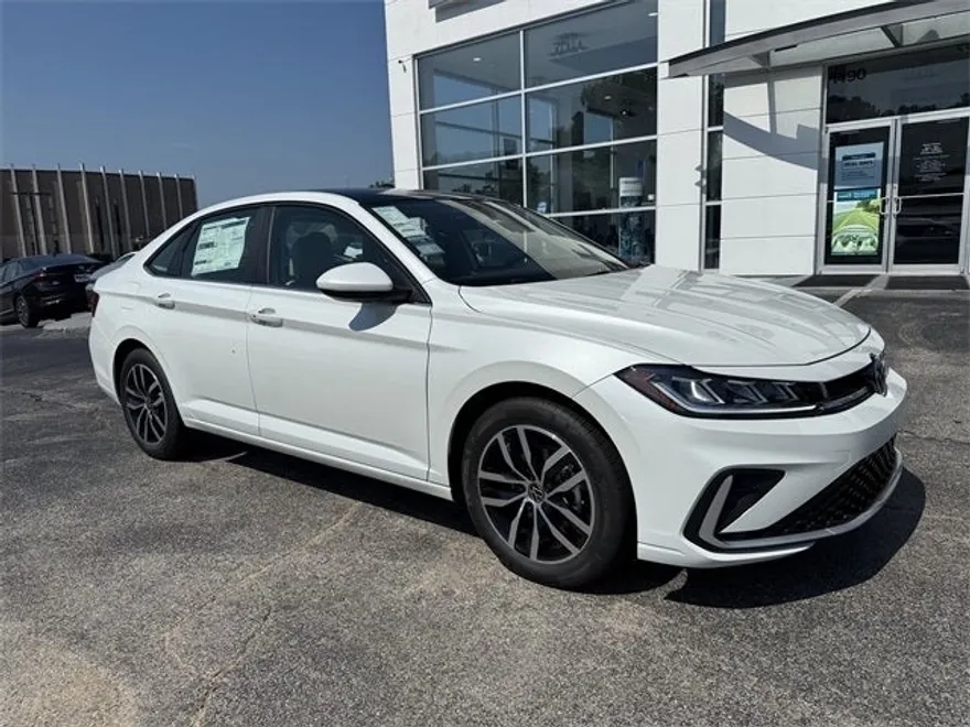 2025 Volkswagen Jetta 1.5T SE photo 1