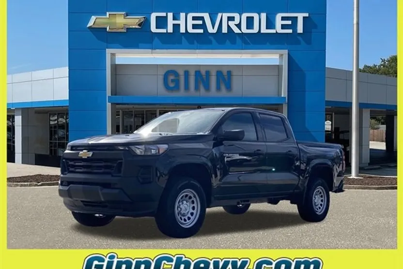 2025 Chevrolet Colorado Work Truck photo 1