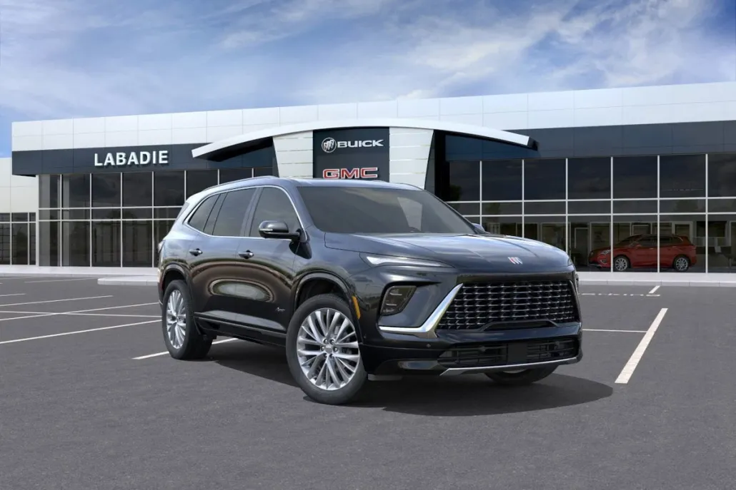 2026 Buick Enclave Avenir photo 1