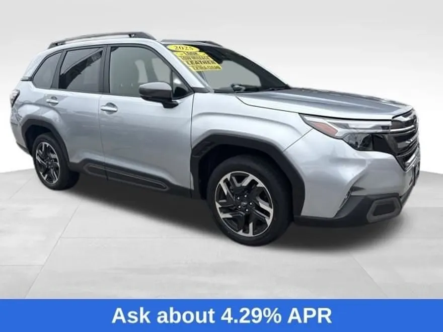 2025 Subaru Forester Limited photo 1