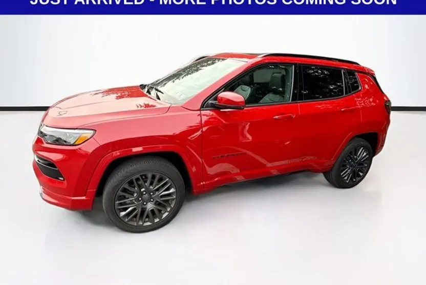 2022 Jeep Compass Limited photo 1