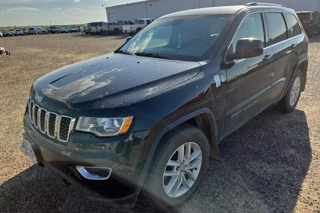 2018 Jeep Grand Cherokee Laredo E photo 1