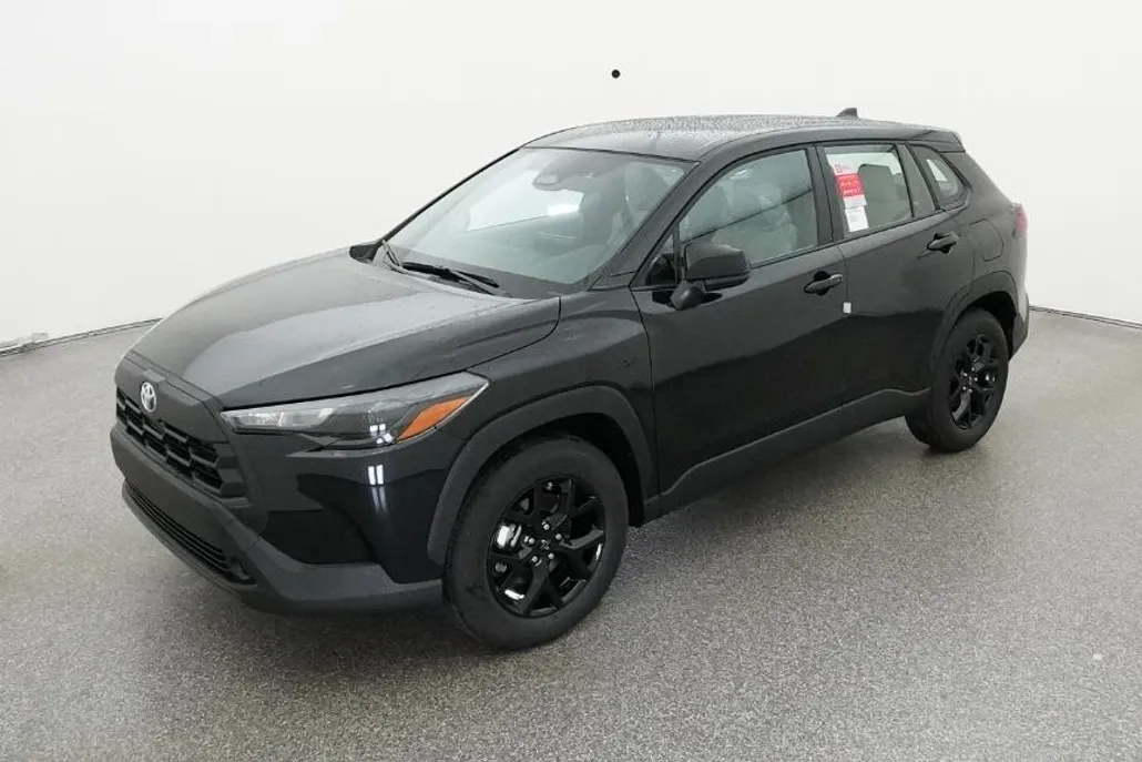 2026 Toyota Corolla Cross L photo 1