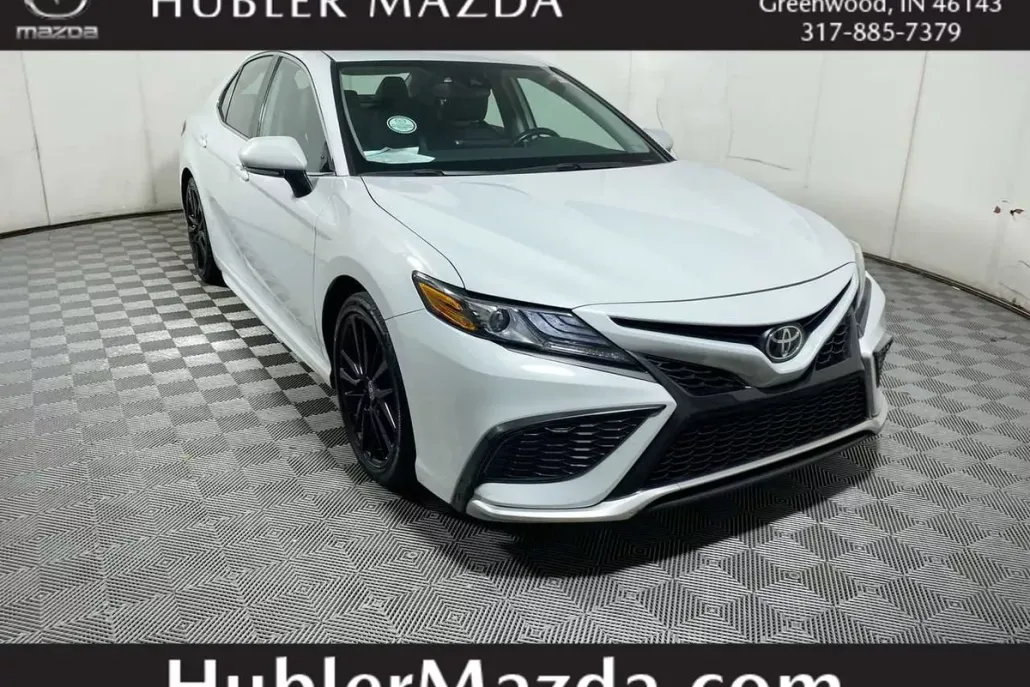 2023 Toyota Camry XSE photo 1