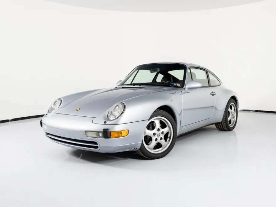 1995 Porsche 911 4 photo 1