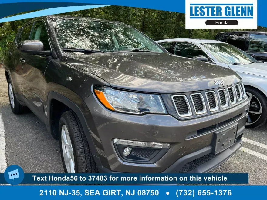 2021 Jeep Compass Latitude photo 1