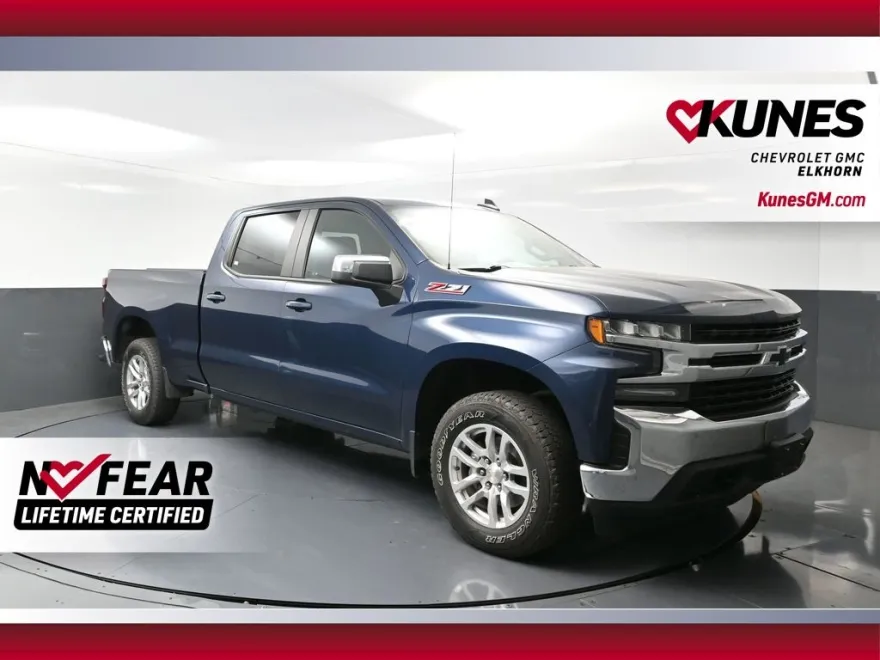 2021 Chevrolet Silverado 1500 LT photo 1
