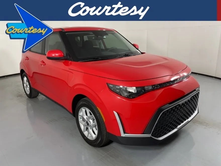2025 Kia Soul S photo 1