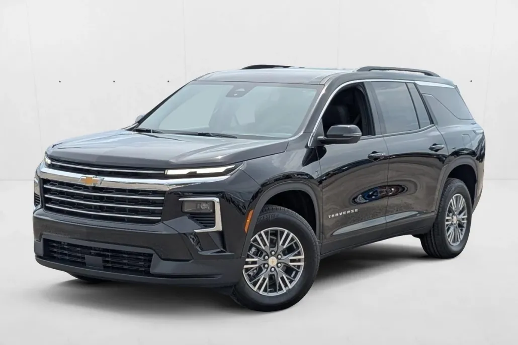 2026 Chevrolet Traverse photo 1