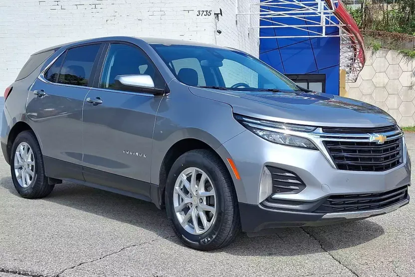2023 Chevrolet Equinox photo 1