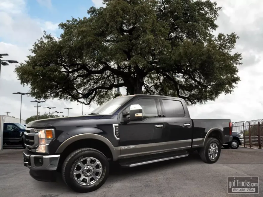 2021 Ford F-250 Lariat photo 1