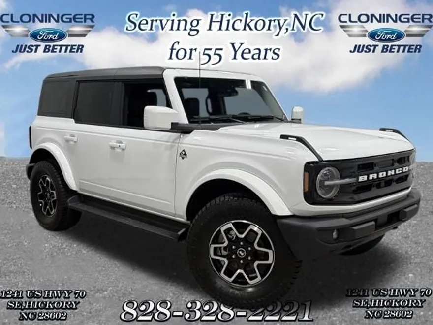 2025 Ford Bronco Outer Banks photo 1