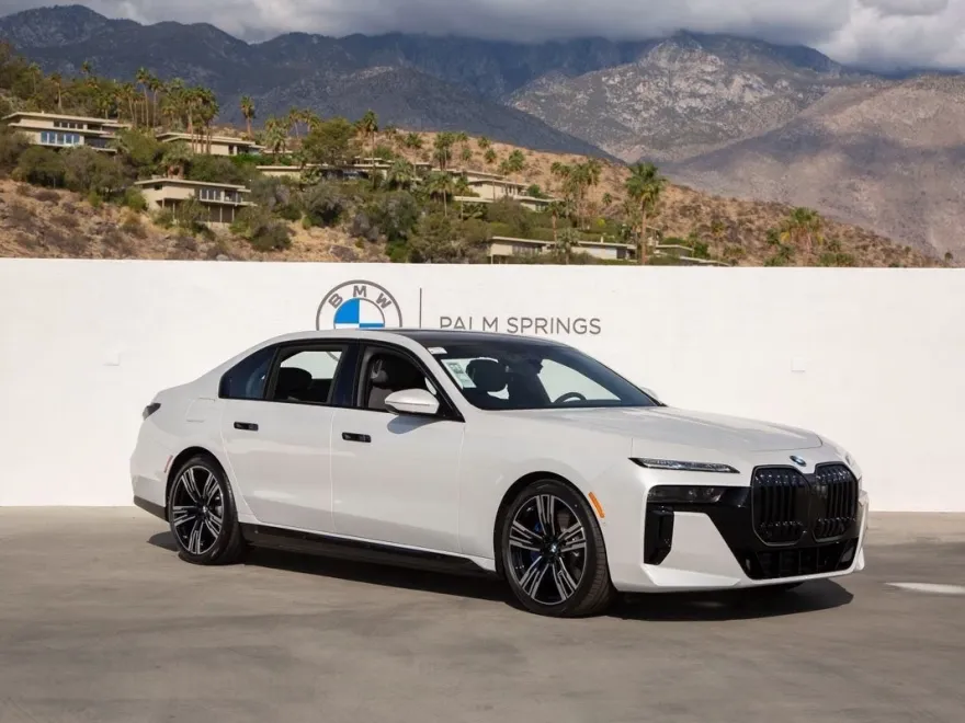 2025 Bmw i7 xDrive60 photo 1