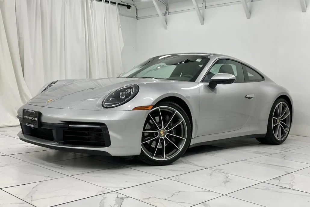 2024 Porsche 911 Coupe photo 1