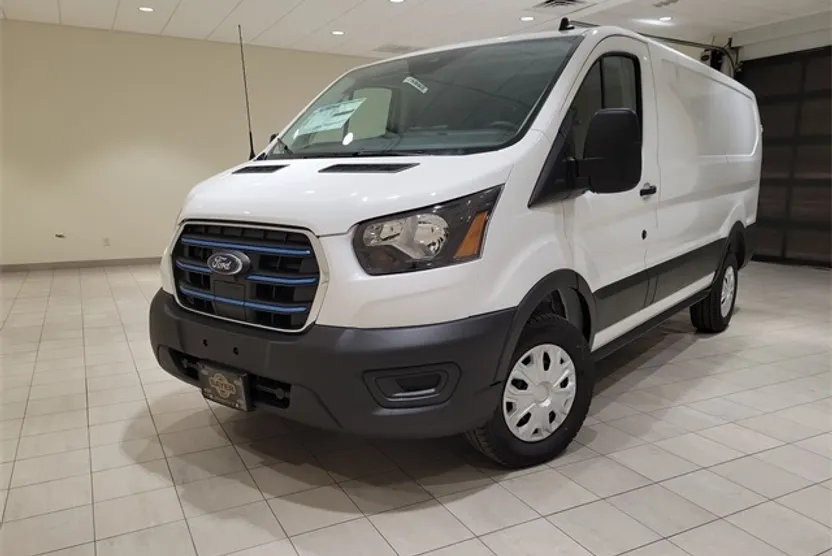 2022 Ford Transit photo 1