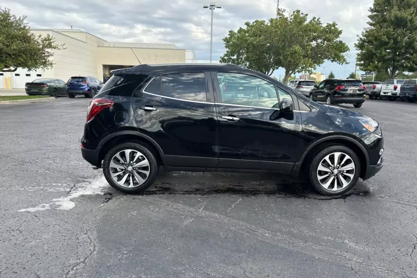2022 Buick Encore Preferred photo 1