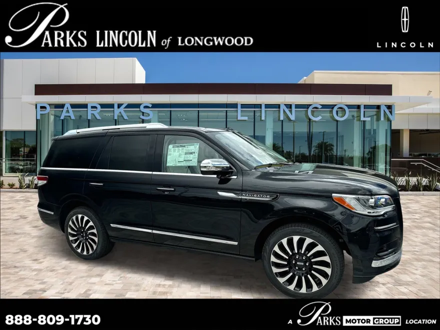 2024 Lincoln Navigator Black Label photo 1