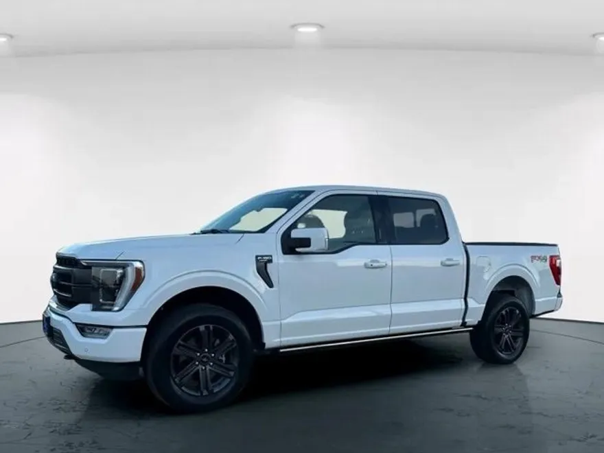 2023 Ford F-150 Lariat photo 1