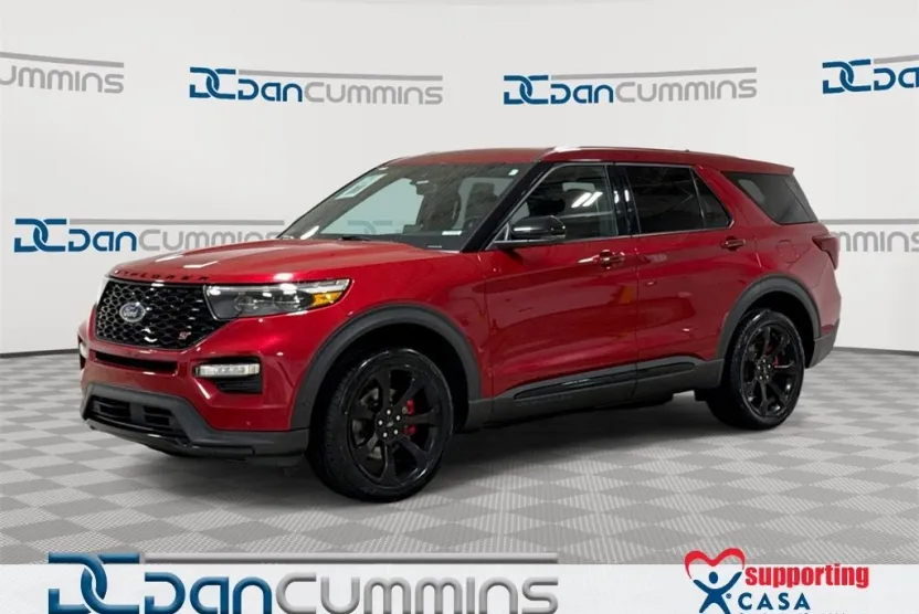 2021 Ford Explorer ST photo 1