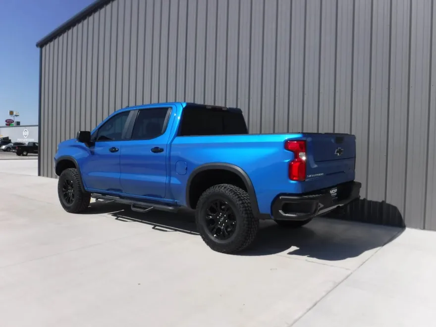 2022 Chevrolet Silverado 1500 ZR2 photo 1