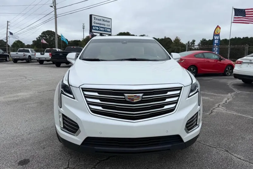 2017 Cadillac XT5 Premium Luxury photo 1