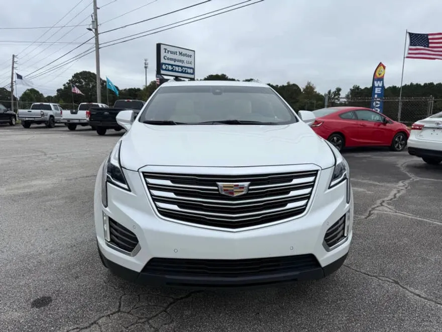 2017 Cadillac XT5 Premium Luxury photo 1