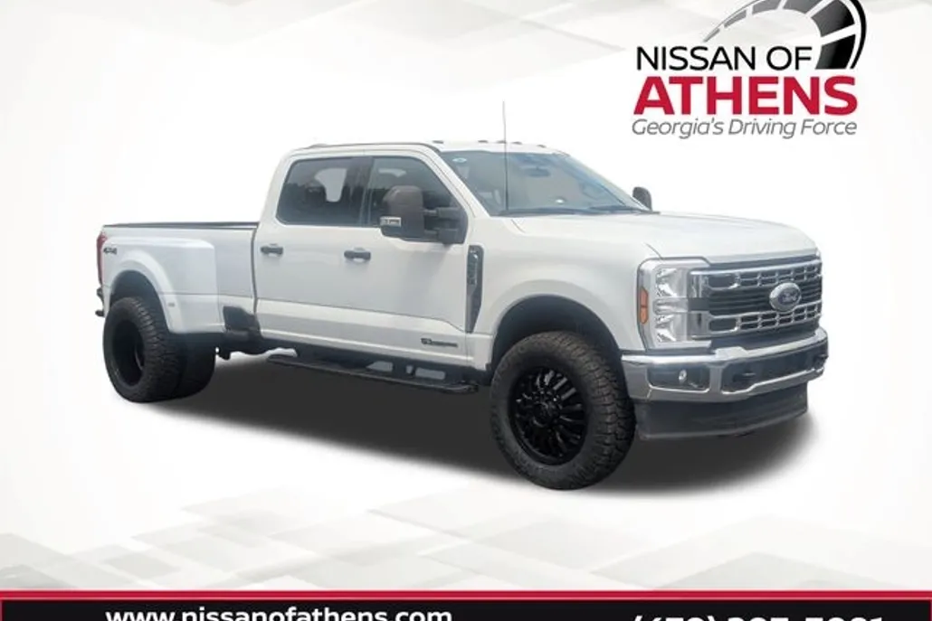 2024 Ford F-350 XLT photo 1