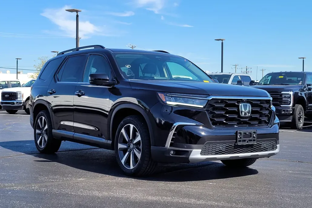 2023 Honda Pilot Elite photo 1