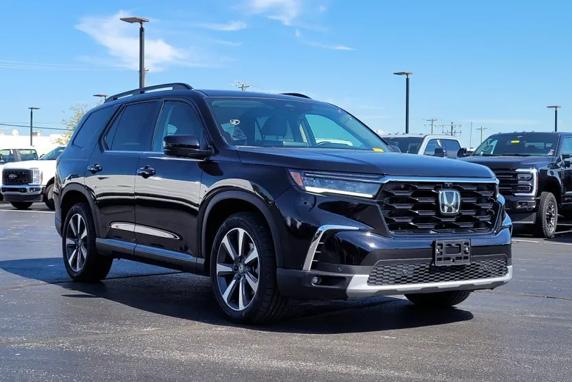 2023 Honda Pilot Elite photo 1