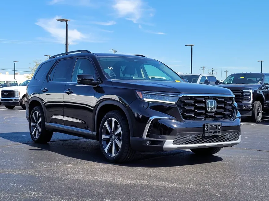 2023 Honda Pilot Elite photo 1
