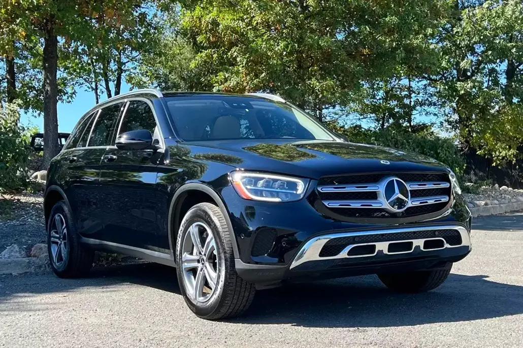 2022 Mercedes Benz GLC 300 4MATIC photo 1
