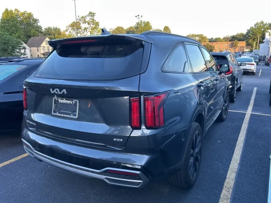 2023 Kia Sorento SX Prestige photo 1