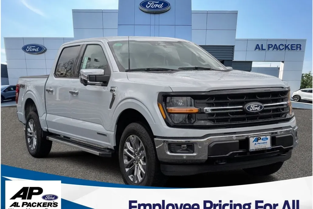 2025 Ford F-150 XLT photo 1