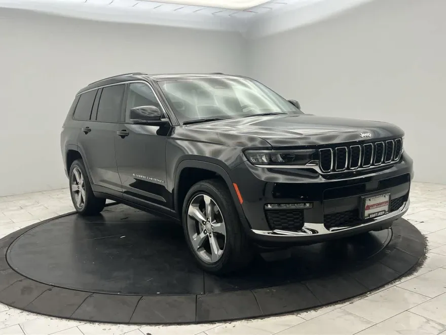 2022 Jeep Grand Cherokee Limited photo 1
