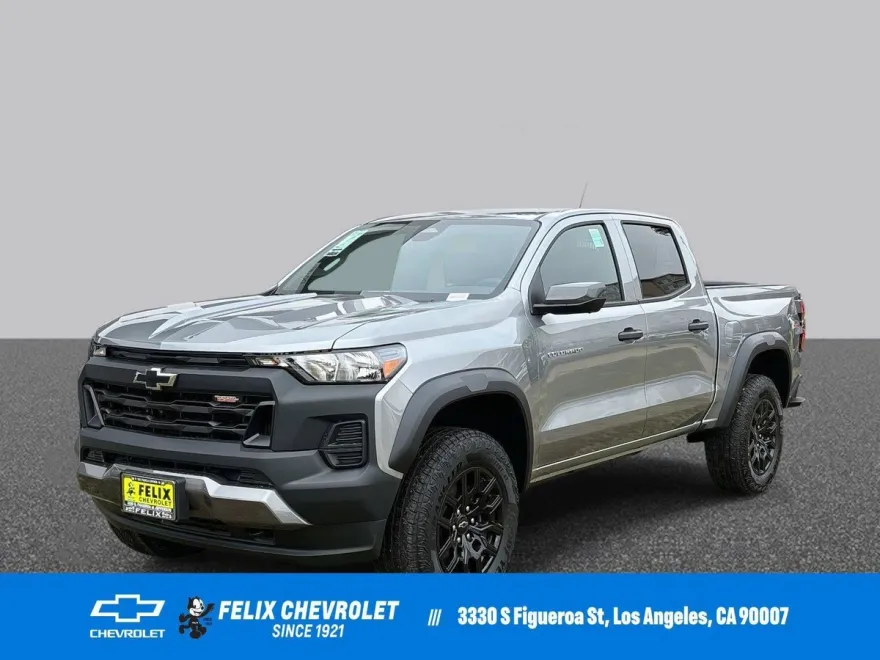2025 Chevrolet Colorado Trail Boss photo 1