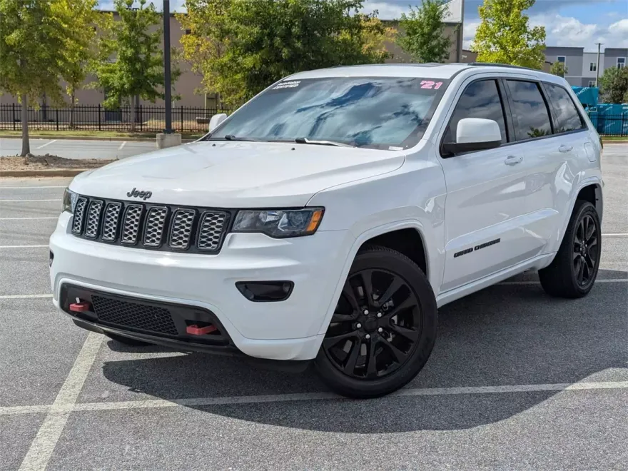 2021 Jeep Grand Cherokee Laredo X photo 1