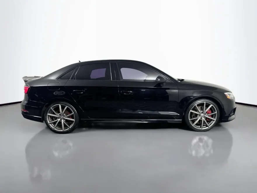 2018 Audi S3 Premium Plus photo 1