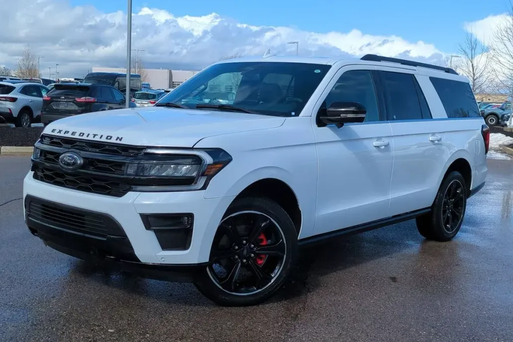 2024 Ford Expedition MAX Limited photo 1