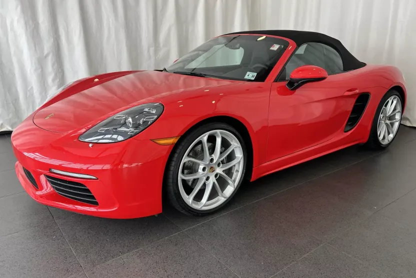 2025 Porsche Boxster photo 1
