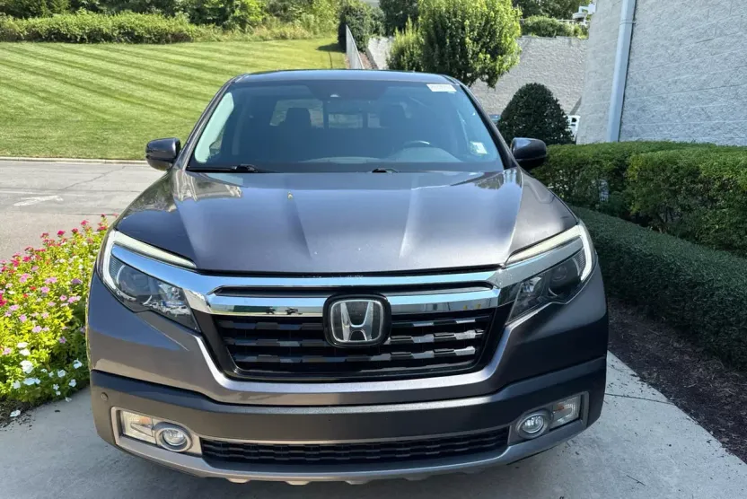 2019 Honda Ridgeline RTL-E photo 1