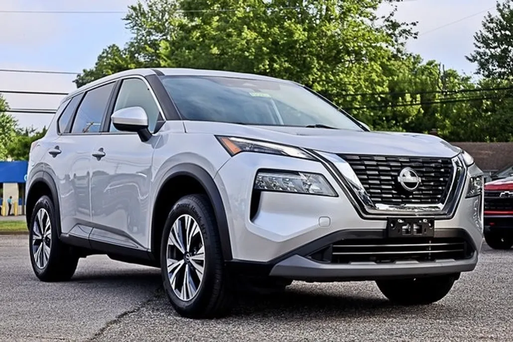 2023 Nissan Rogue SV photo 1