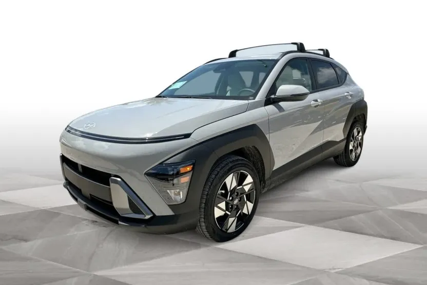 2025 Hyundai Kona SEL photo 1